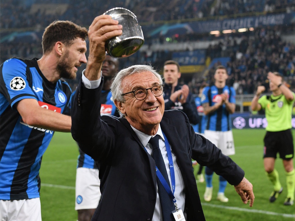 球迷旅行成 球迷旅行成